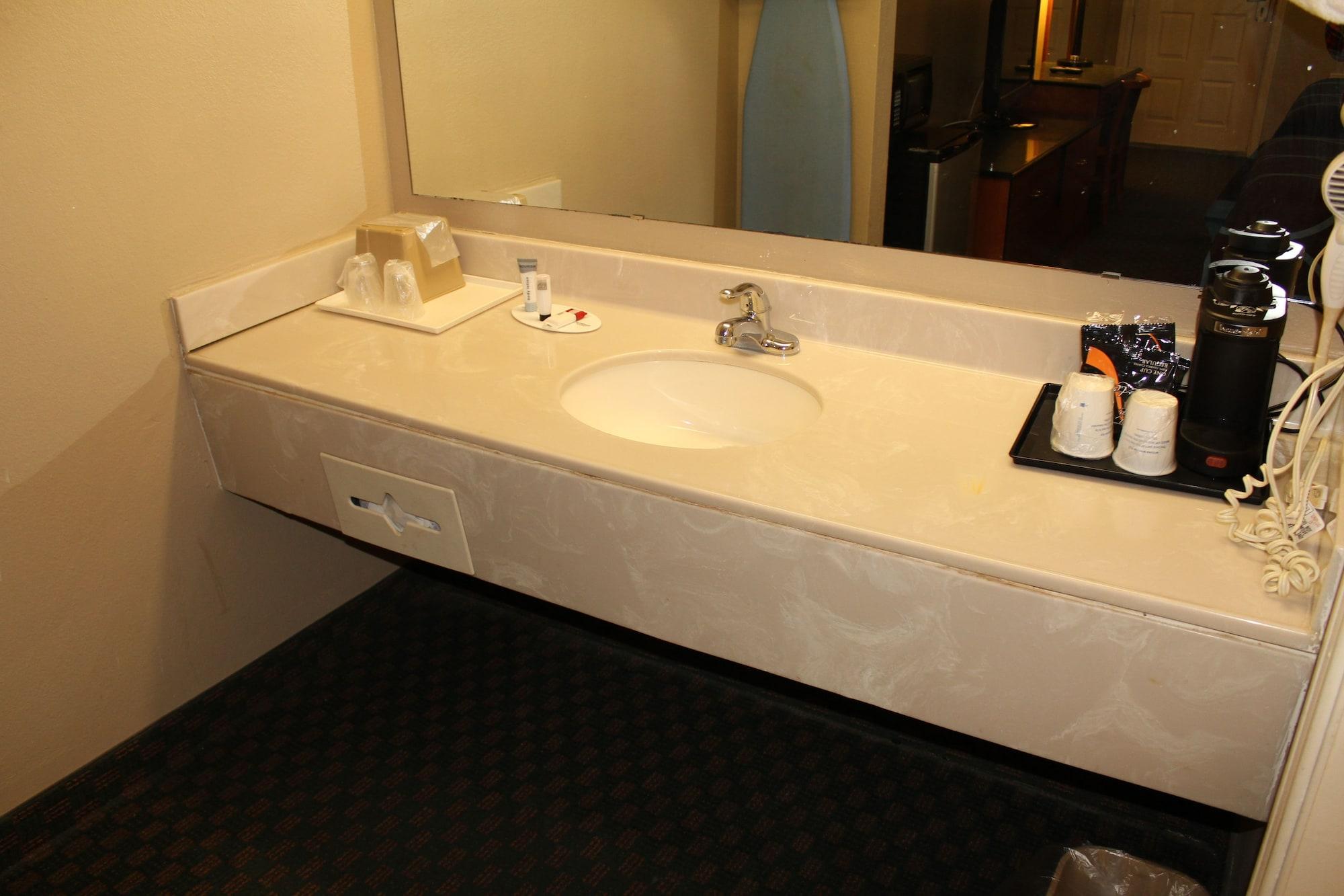 Super 8 By Wyndham Bossier City/Shreveport Area Bagian luar foto