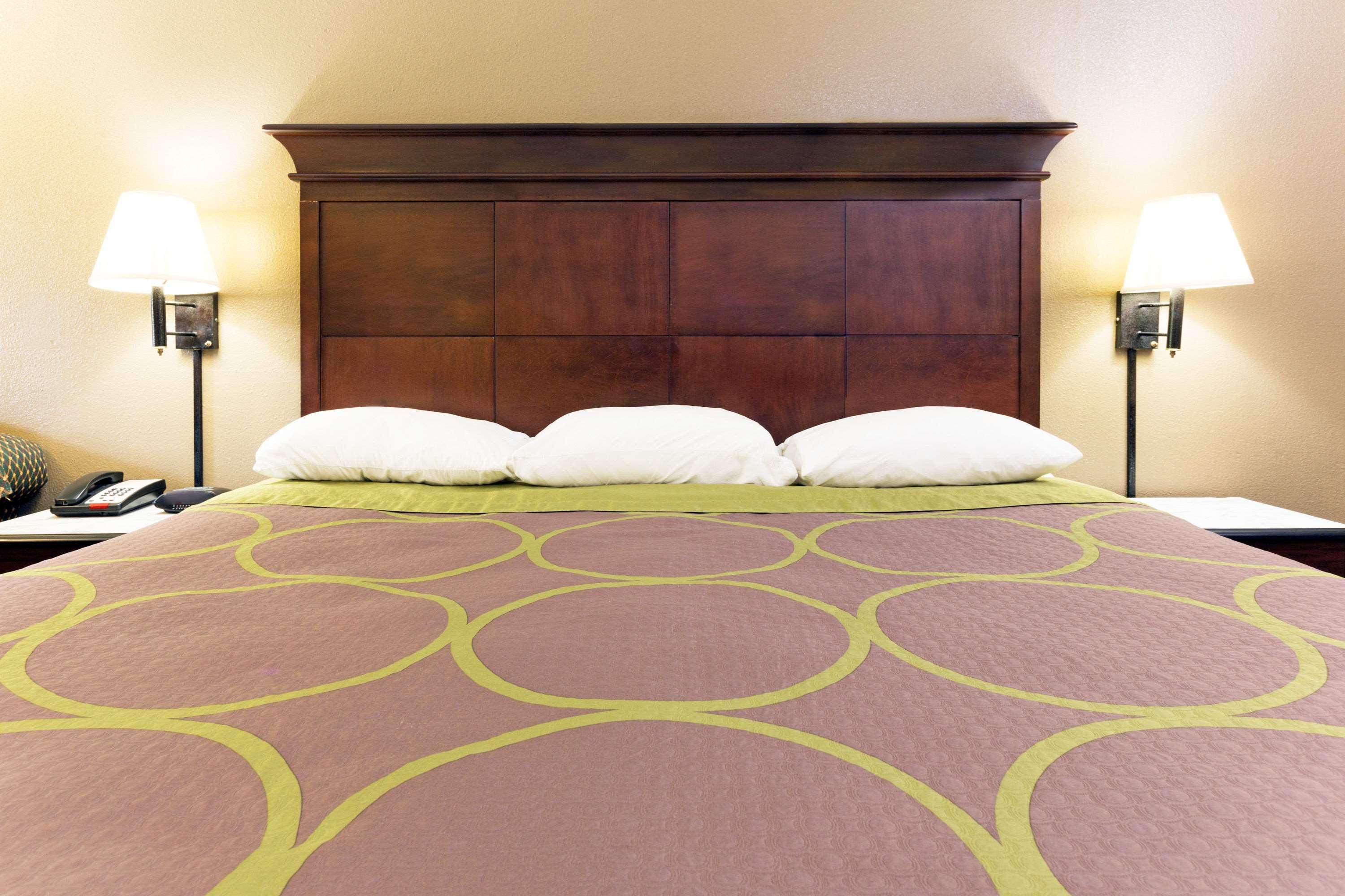 Super 8 By Wyndham Bossier City/Shreveport Area Bagian luar foto