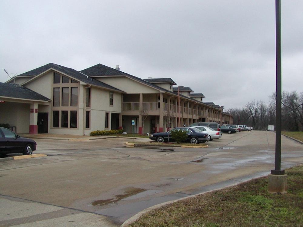 Super 8 By Wyndham Bossier City/Shreveport Area Bagian luar foto